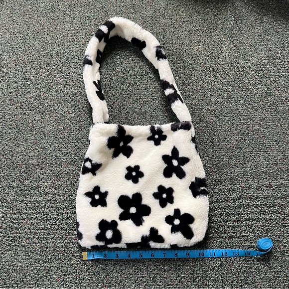 Fuzzy Furry Soft Black & White Floral Cow Print Medium Casual Shoulder Tote Bag - Picture 15 of 16